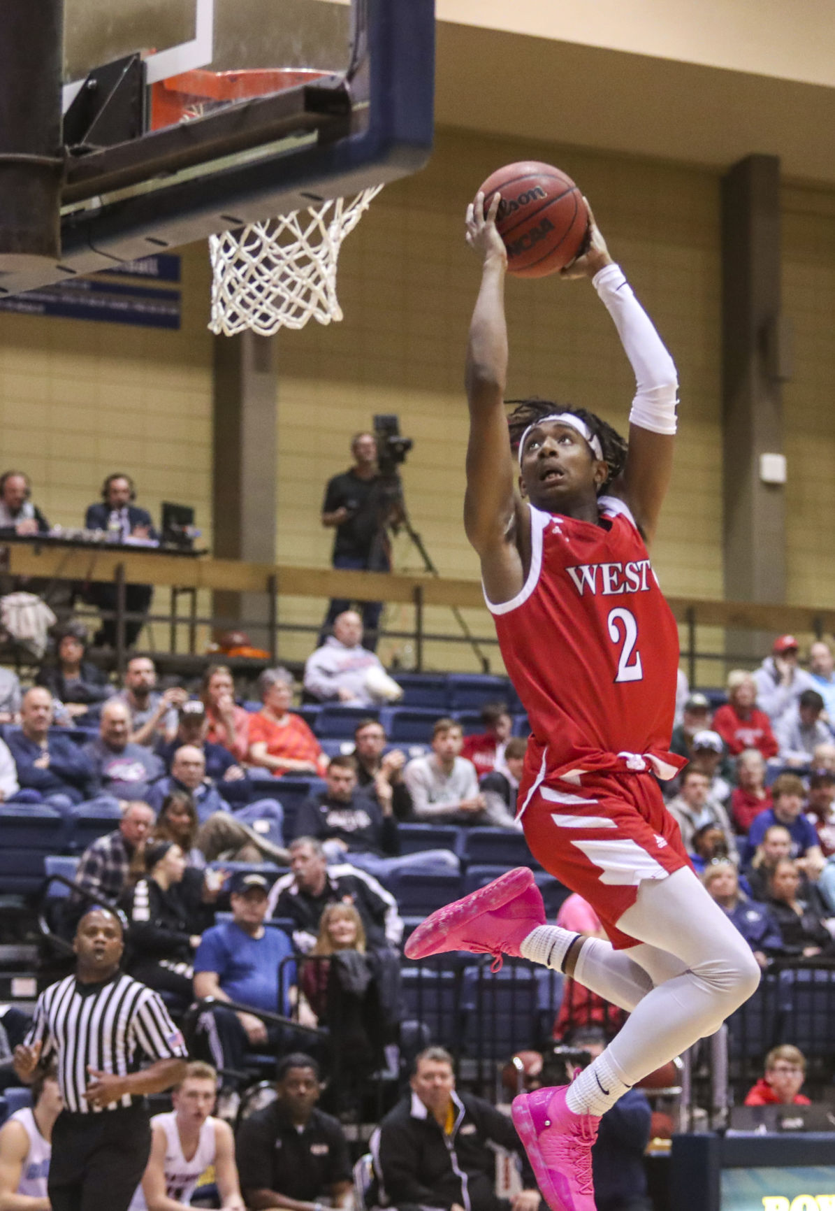 031819-qct-spt-seniorhoops-b005
